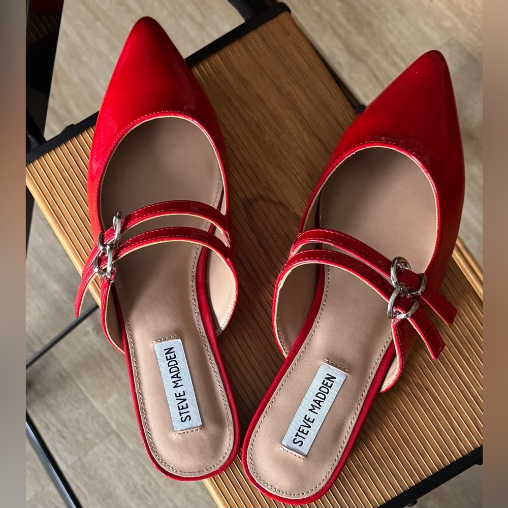 Steve Madden Eliza Glossy Red Mules - Picture 6 of 6